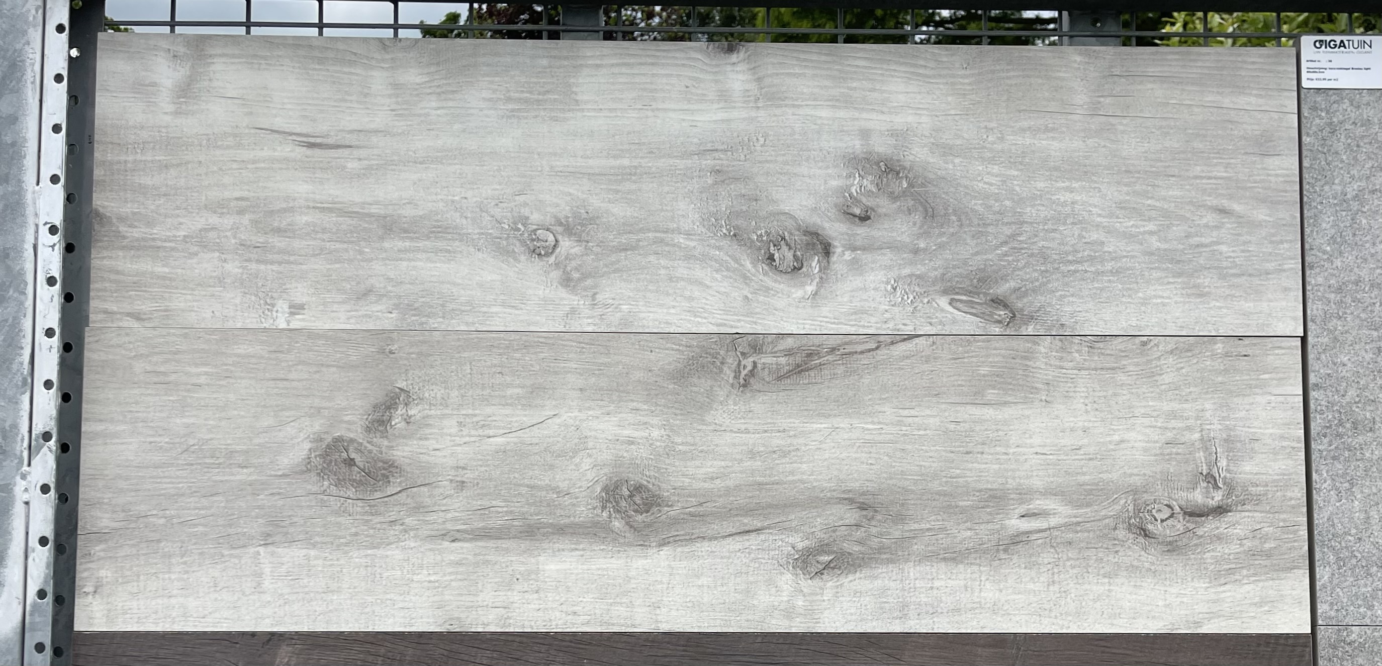 Houtplank grijs 30x120x2cm
