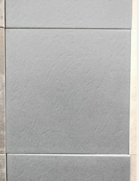 Gecoate tegel medium grey - 60x60x3 cm