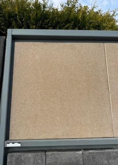 Tegel gecoat beton 60x60x3cm BEIGE